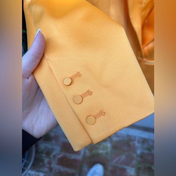 House of CB Sophia Mango Oversized Blazer Dress - Picture 8 of 12